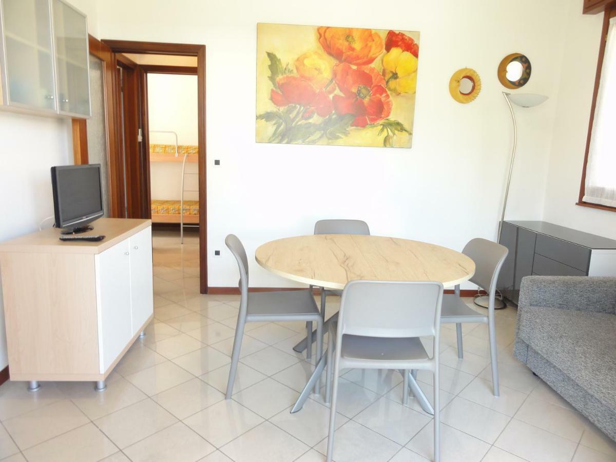 Villa Agavi 2 Bibione Buitenkant foto